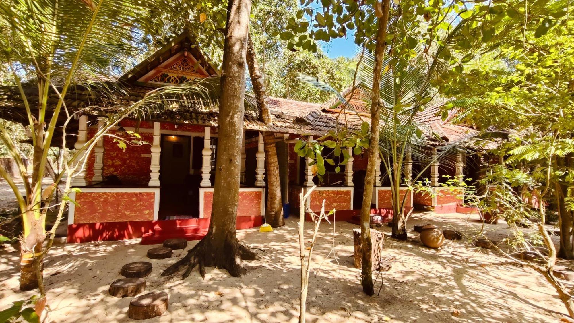 Abba Marari Beach Villas & Homestay Mararikulam Alappuzha Habitación foto